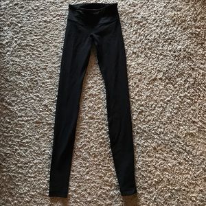 Lululemon black leggings