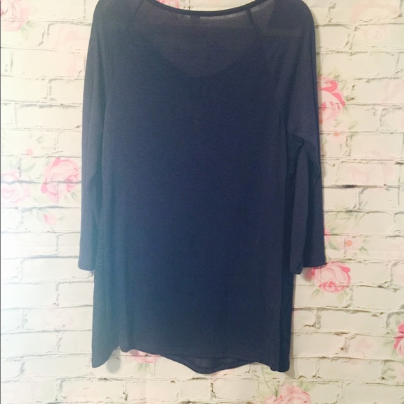 Plus Size Top - Picture 2 of 4