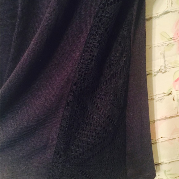 Plus Size Top - Picture 3 of 4