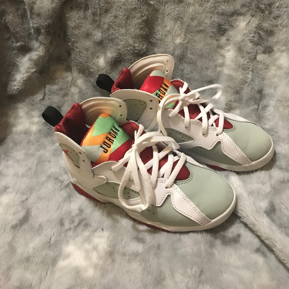 Youth jordans