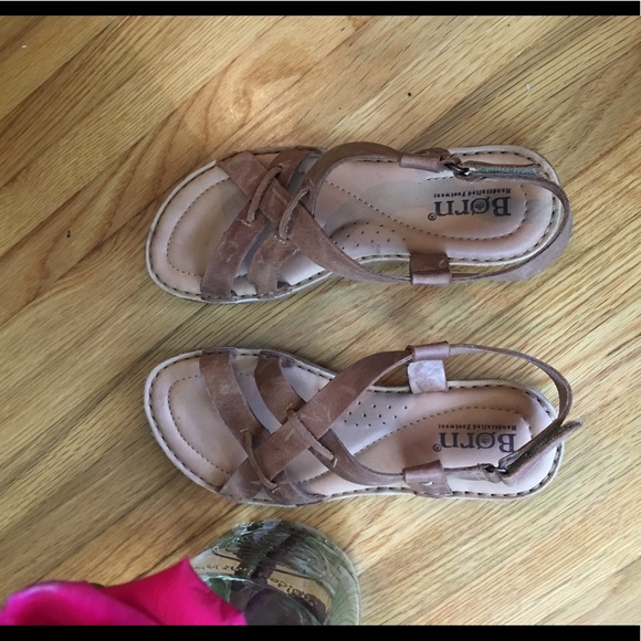 Born Sandals - Picture 3 of 8