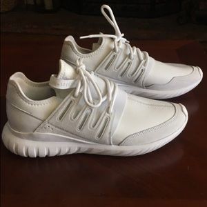 Adidas Tubular size 10
