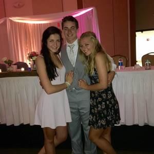 Meet your Posher, Evan