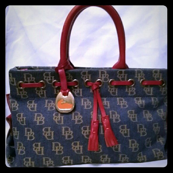 Dooney & Bourke Handbags - STEAL FINAL PRICE⭐Dooney & Bourke tote