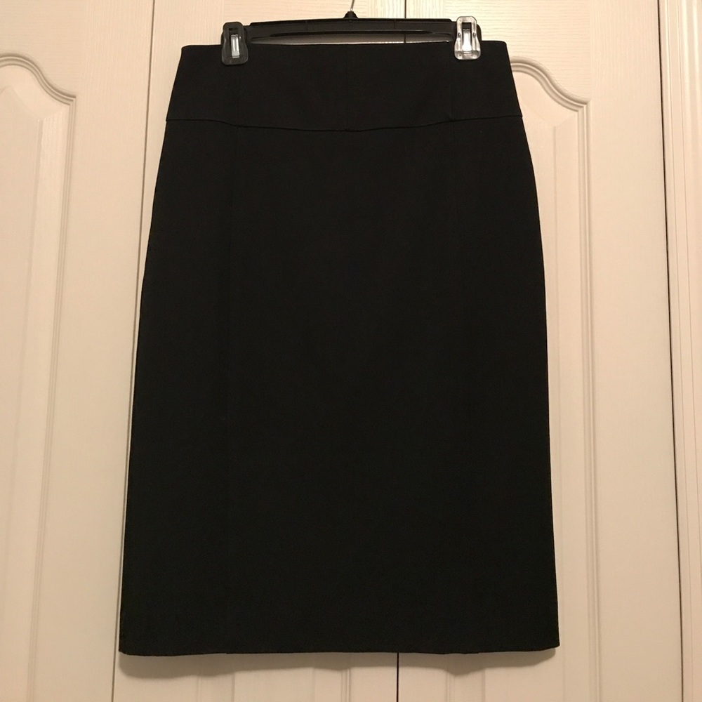 High waisted pencil skirt