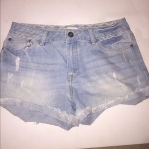 Distressed Denim Shorts • Forever 21 • Size: 29