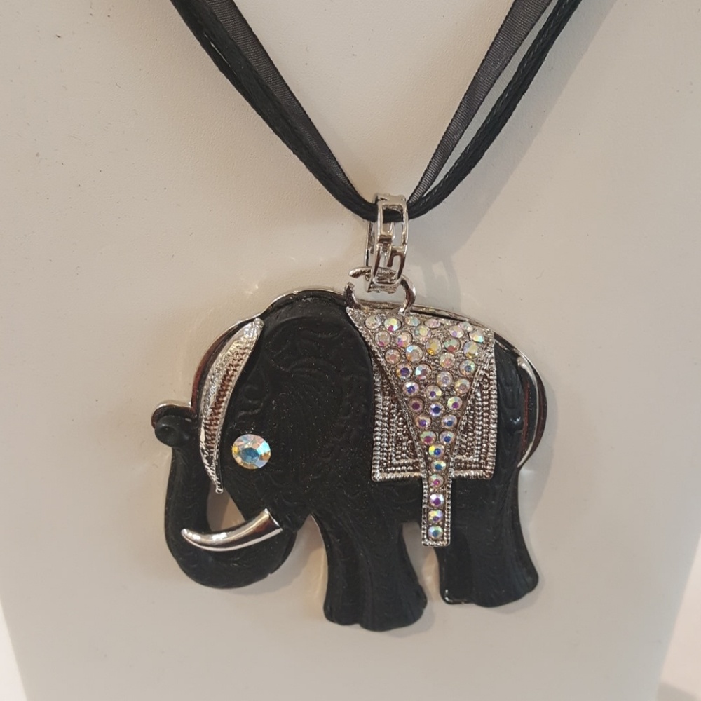 Elephant pendant with a ribbon necklace