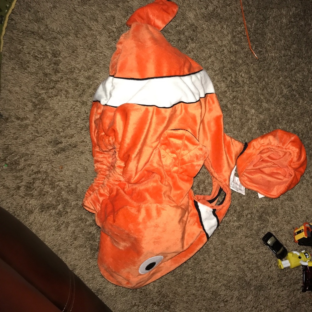 Clown fish costume