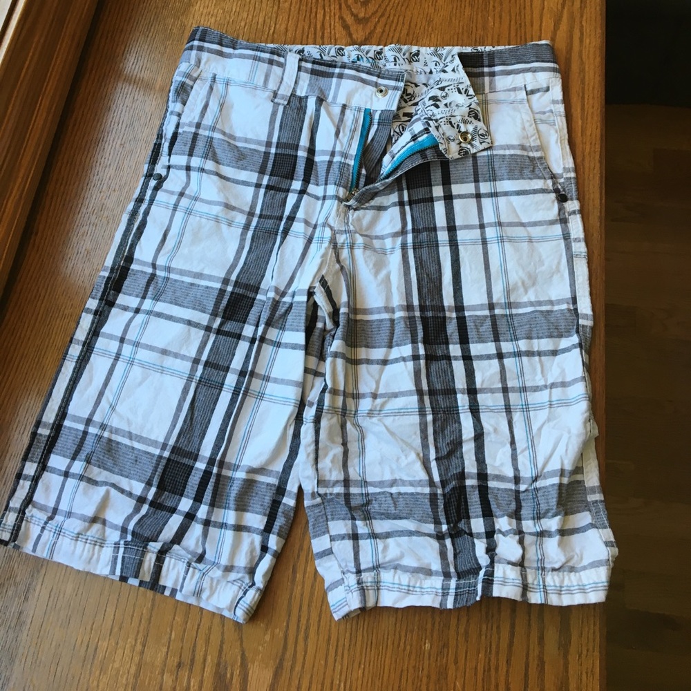 Boys Shaun White shorts