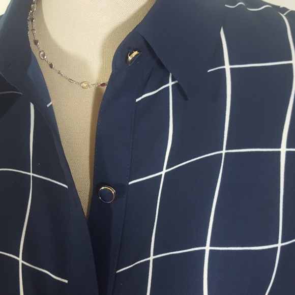 Charter Club button down plaid blue blouse Size SP - Picture 2 of 7