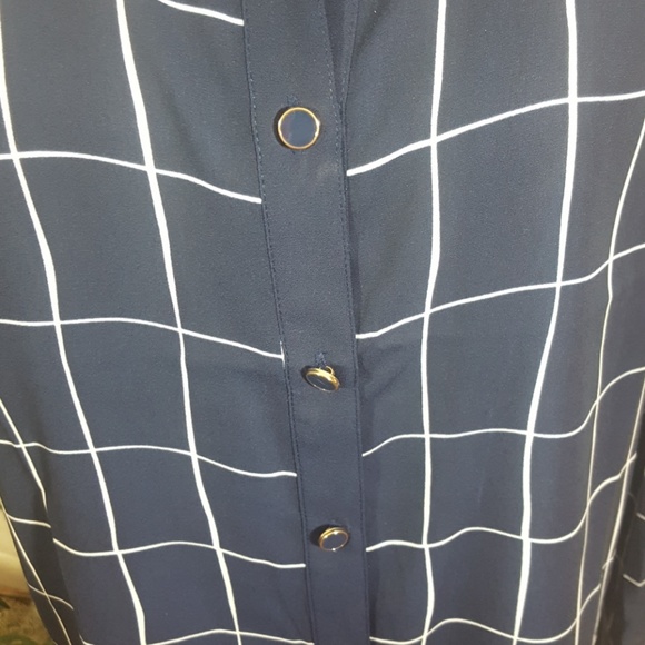 Charter Club button down plaid blue blouse Size SP - Picture 4 of 7