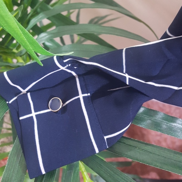 Charter Club button down plaid blue blouse Size SP - Picture 5 of 7