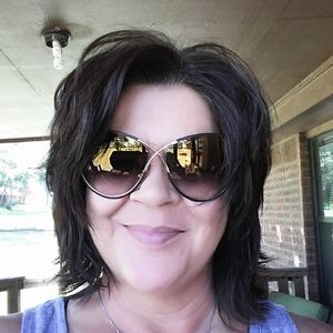 Meet your Posher, Irene