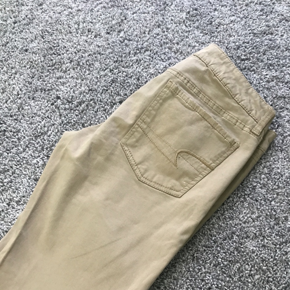 American Eagle Khaki Stretch Skinny Jeans