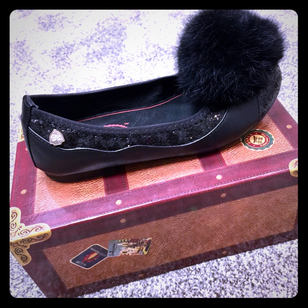 ⭐️ Anasai ⭐️ Girls Black Puff Shoes Leather sz 13