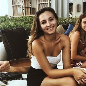 Meet your Posher, Savannah