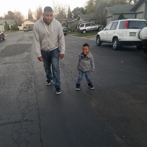 Meet your Posher, Charles