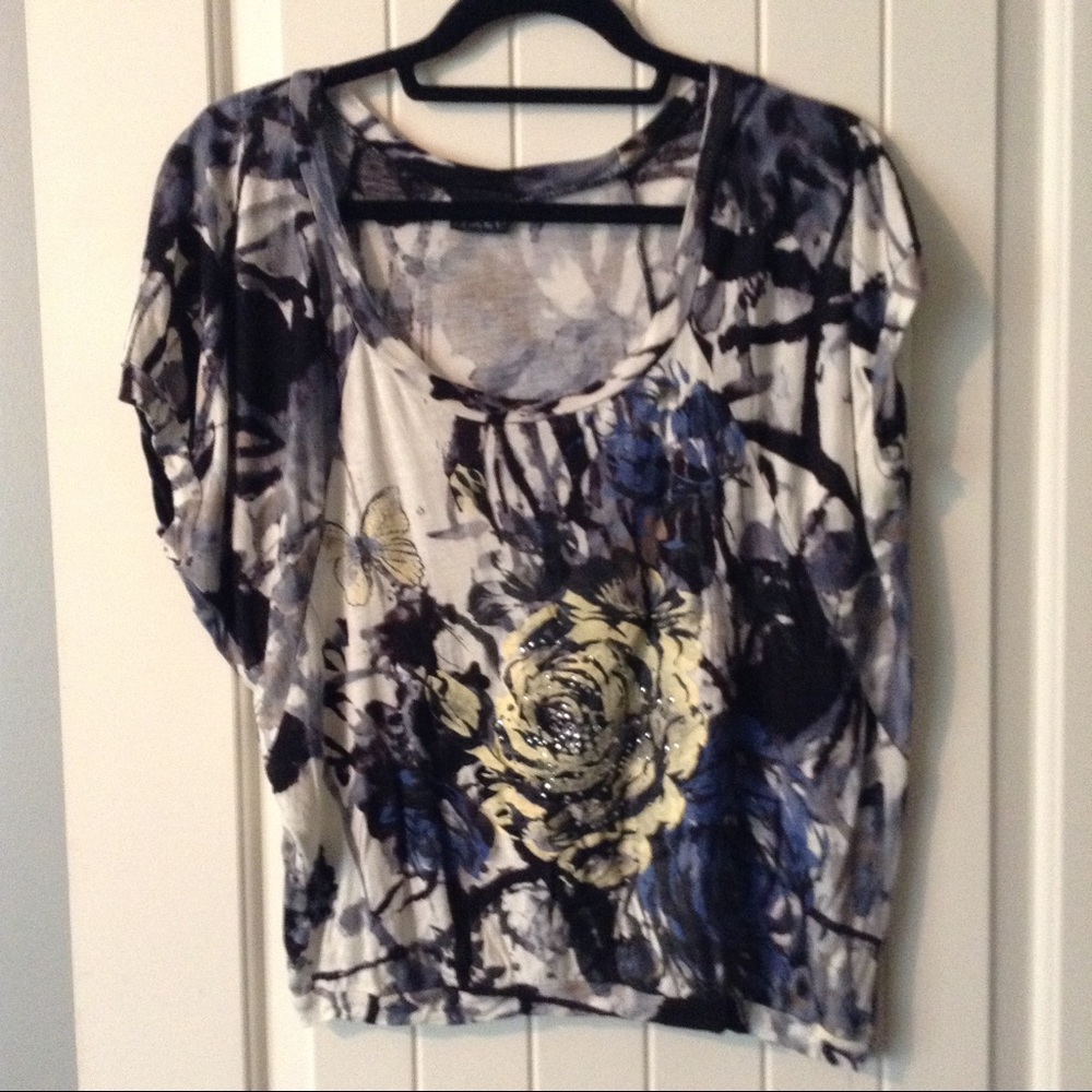 Gorgeous Modal Top from The Buckle