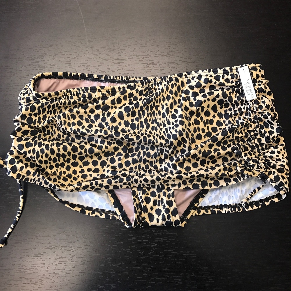 VICTORIA'S SECRET - Leopard Print Skort Bikini