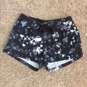 Lulu Lemon athletic short