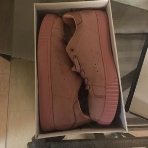 Mauve Pink Lace Up Suede Sneakers Size 9