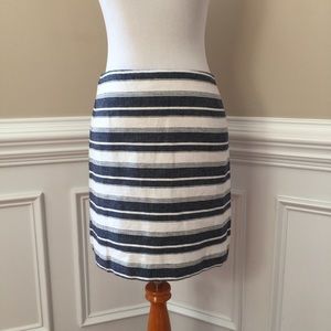 NWT LOFT navy & cream striped skirt size 0