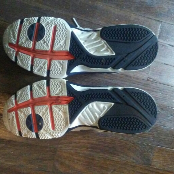 Nike Huarache main image 4