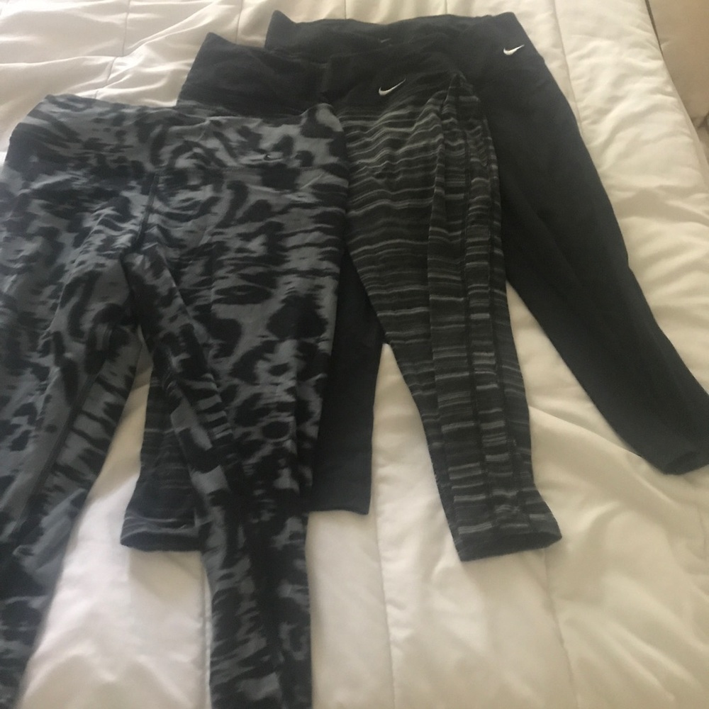 Three Nike crop leggings