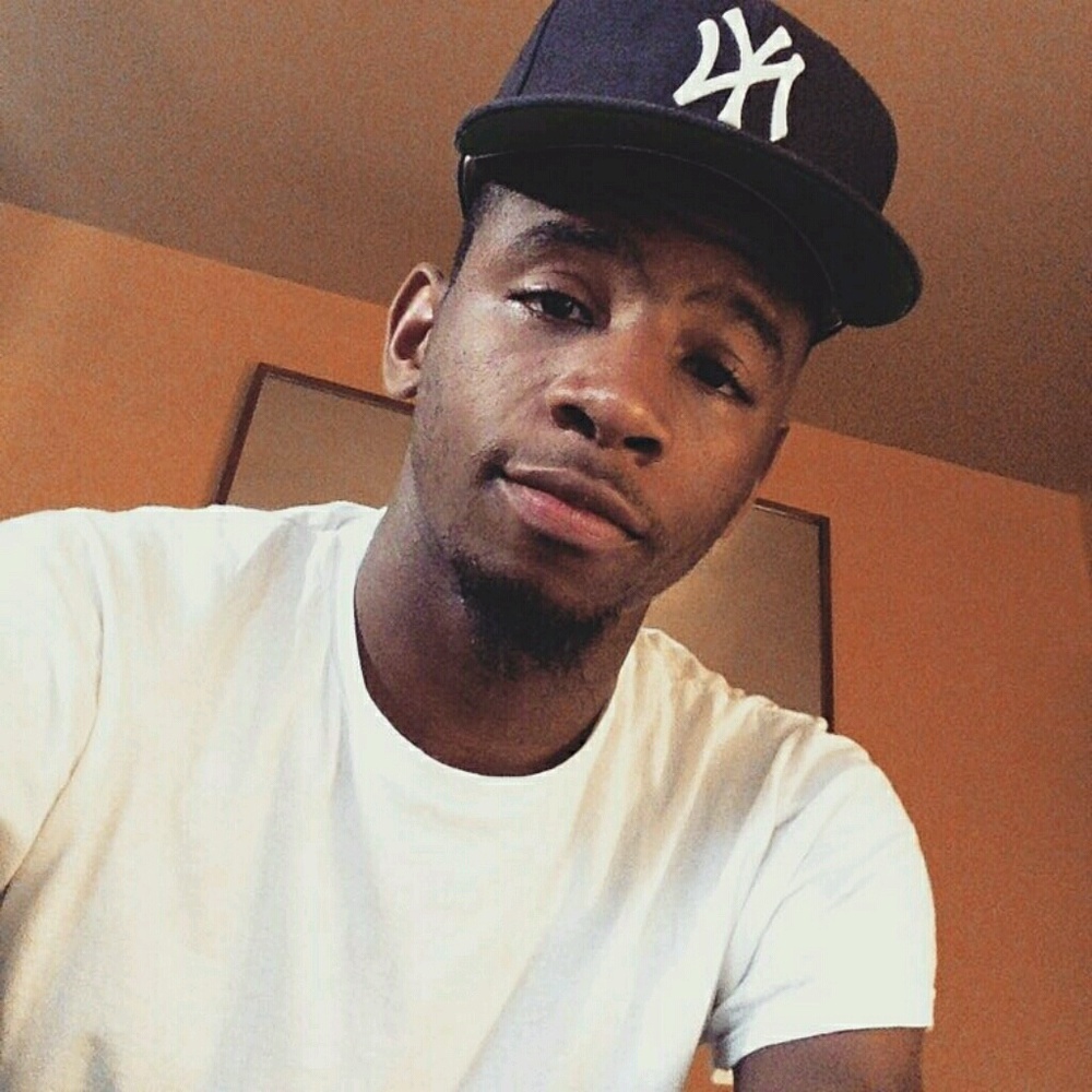 Meet your Posher, Laveal