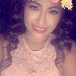 Meet your Posher, Areli