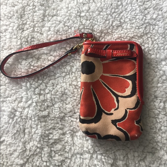 Coach wristlet - Picture 1 of 5