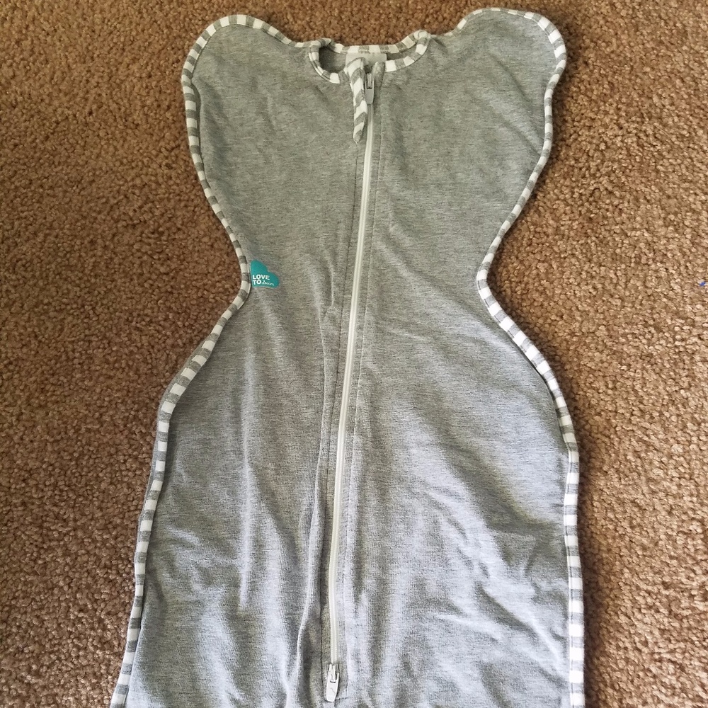 Love 2 Dream swaddle