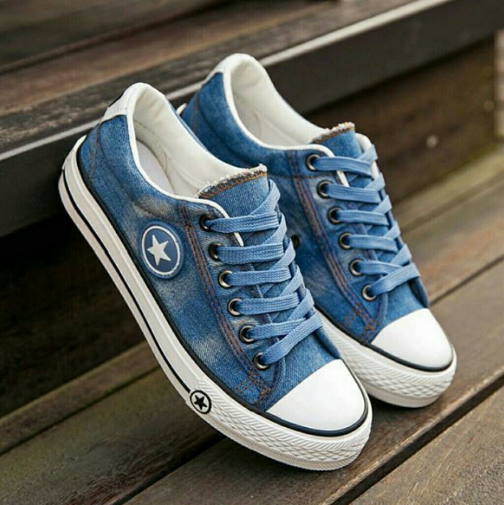Canvas star flats