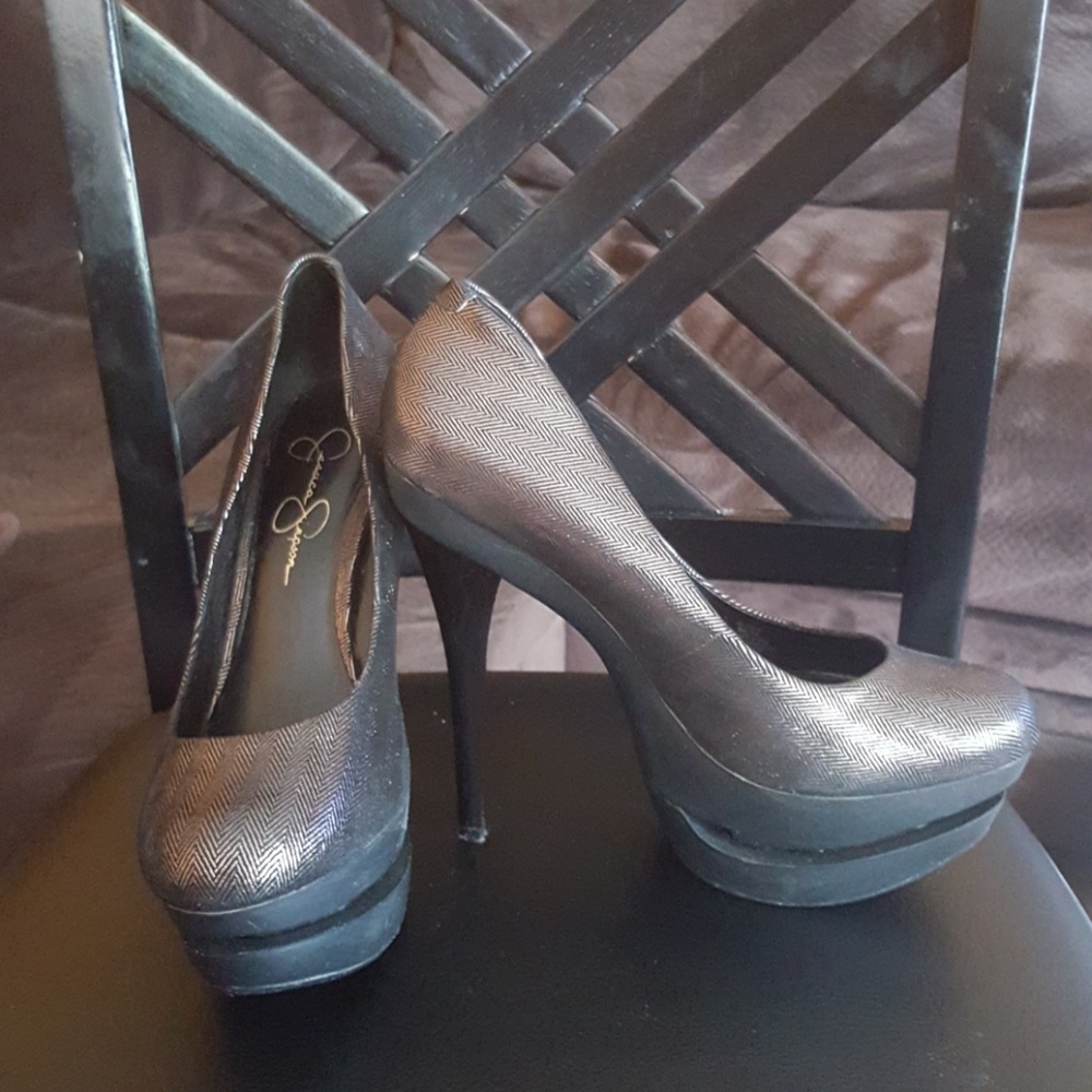 Jessica Simpson-Collie