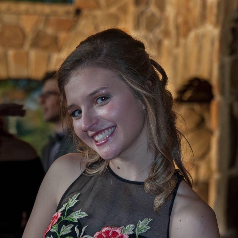 Meet your Posher, Tayler