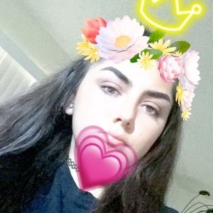 Meet your Posher, Haley