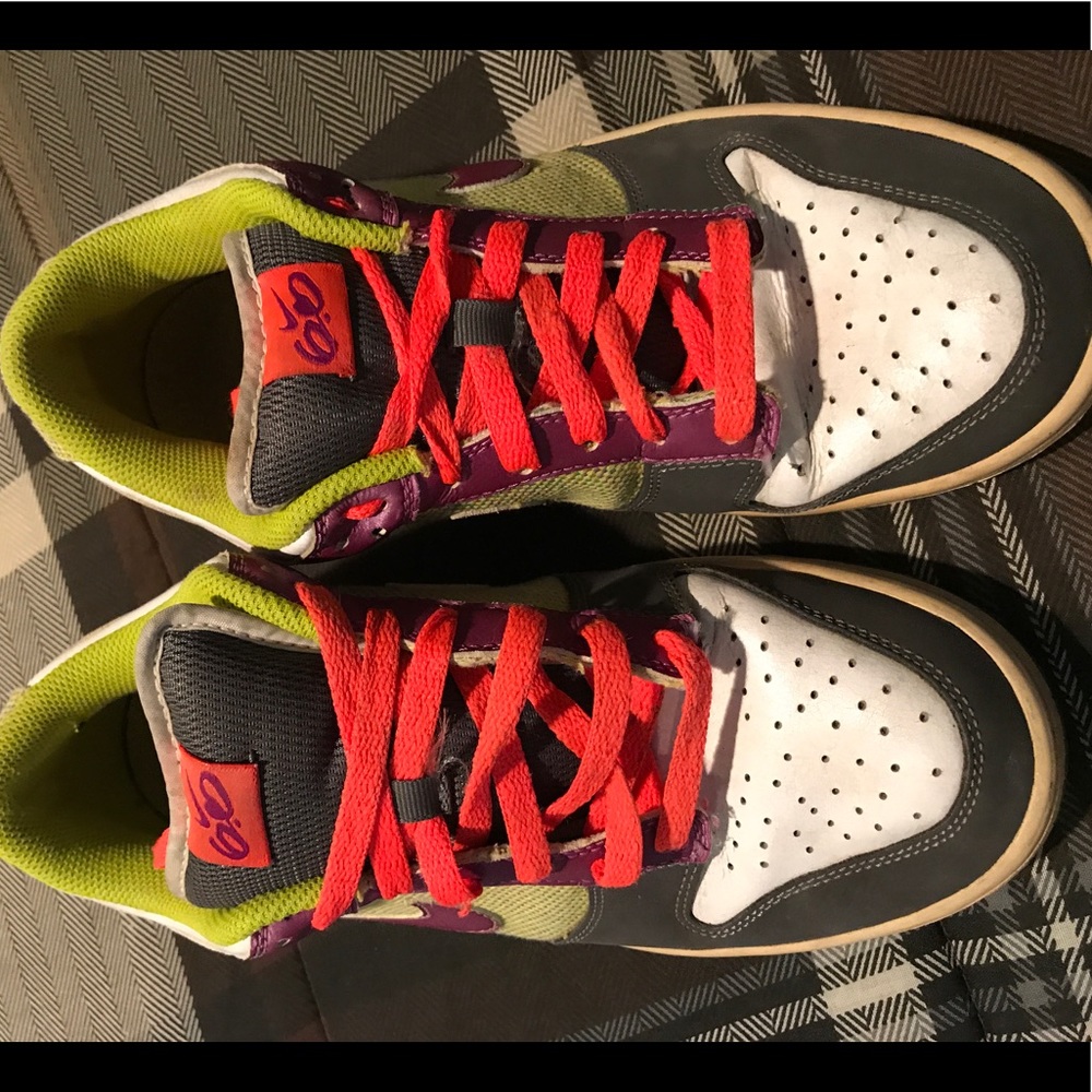 Nike 6.0 women's size 9