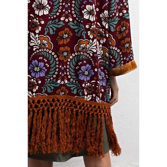 Velvet trim print kimono with fringe tassels - Picture 6 of 8