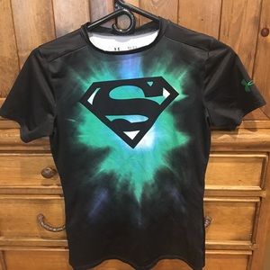 UA fitted super man athletic tee