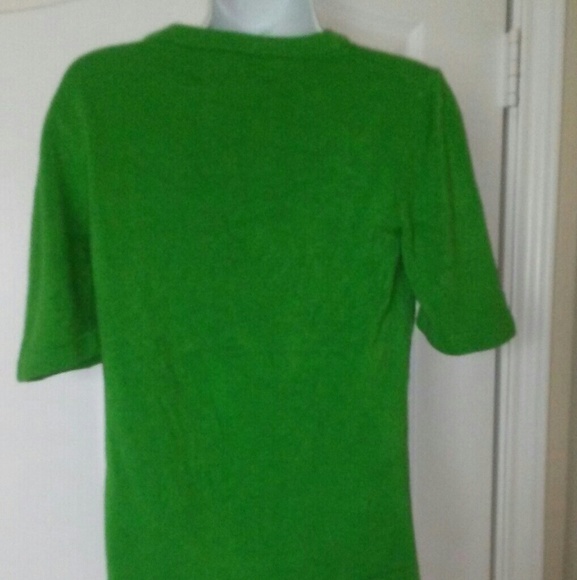 Green short sleeve pullover sweater - Picture 2 of 3