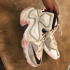 Kids Lebron 13s