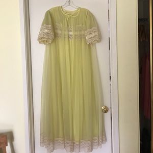 Vintage Tosca Yellow Lace Nightgown