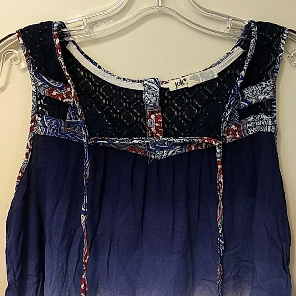 Beautiful Tank Top - Picture 2 of 3