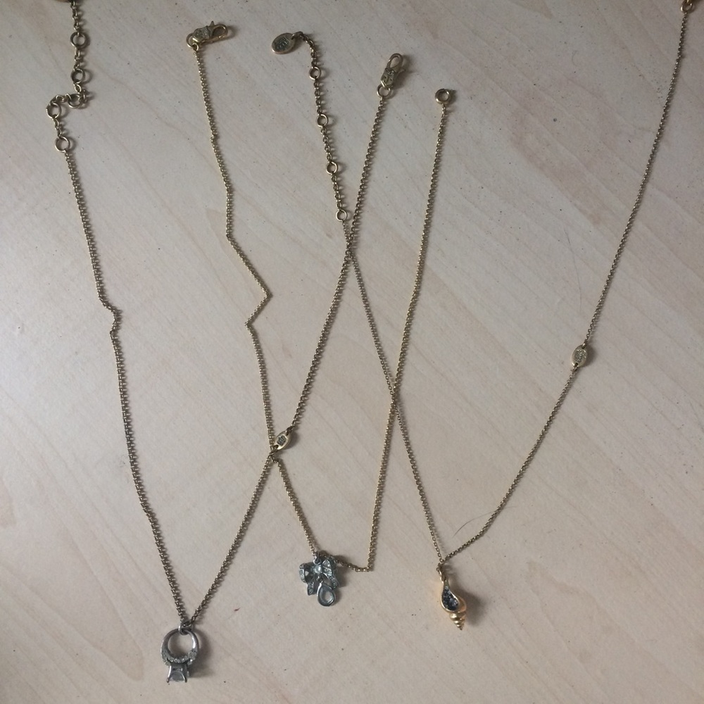 🎀Juicy Couture necklaces Three pack!
