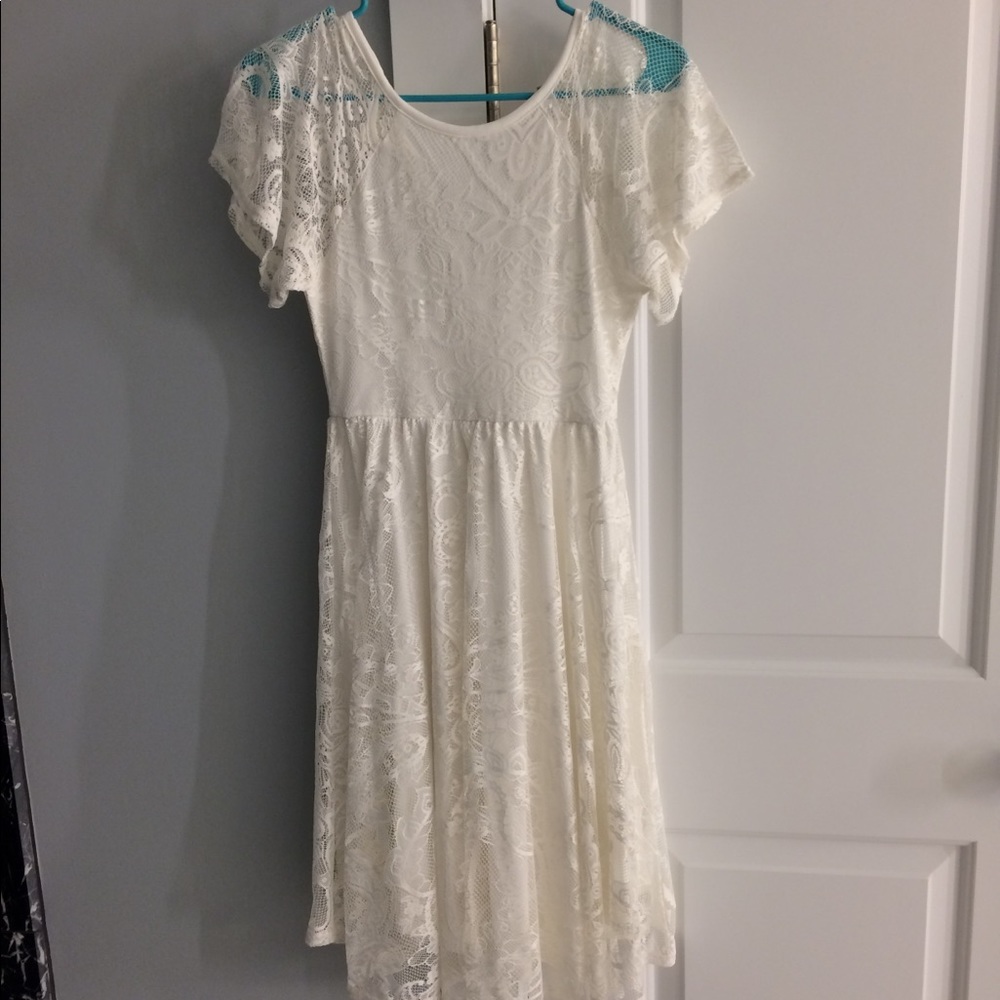 ASOS maternity white Lace dressBrand new with tags