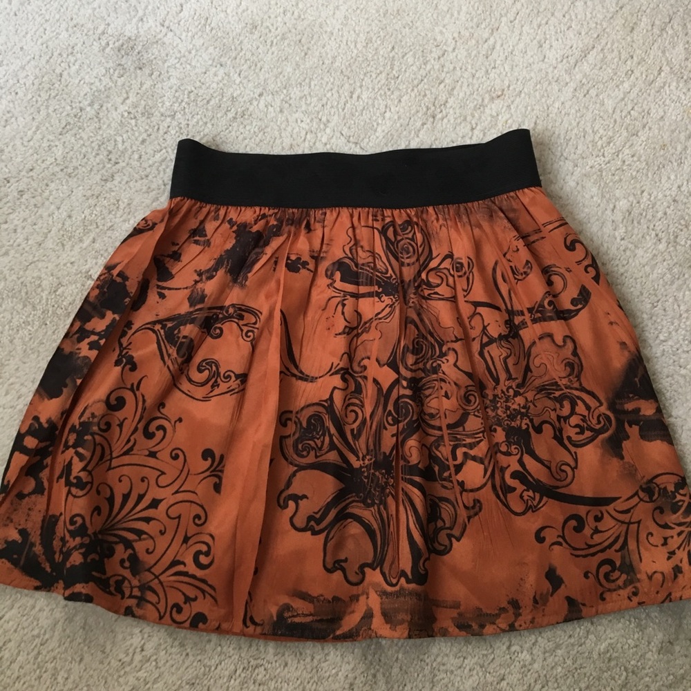 Very cute burnt orange skirt