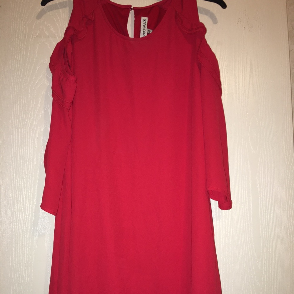 Ruffled red opened shoulder dress