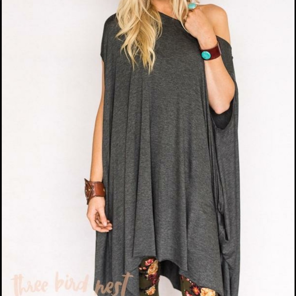 Oversized charcoal tunic