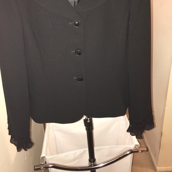 Suit set - Picture 5 of 5