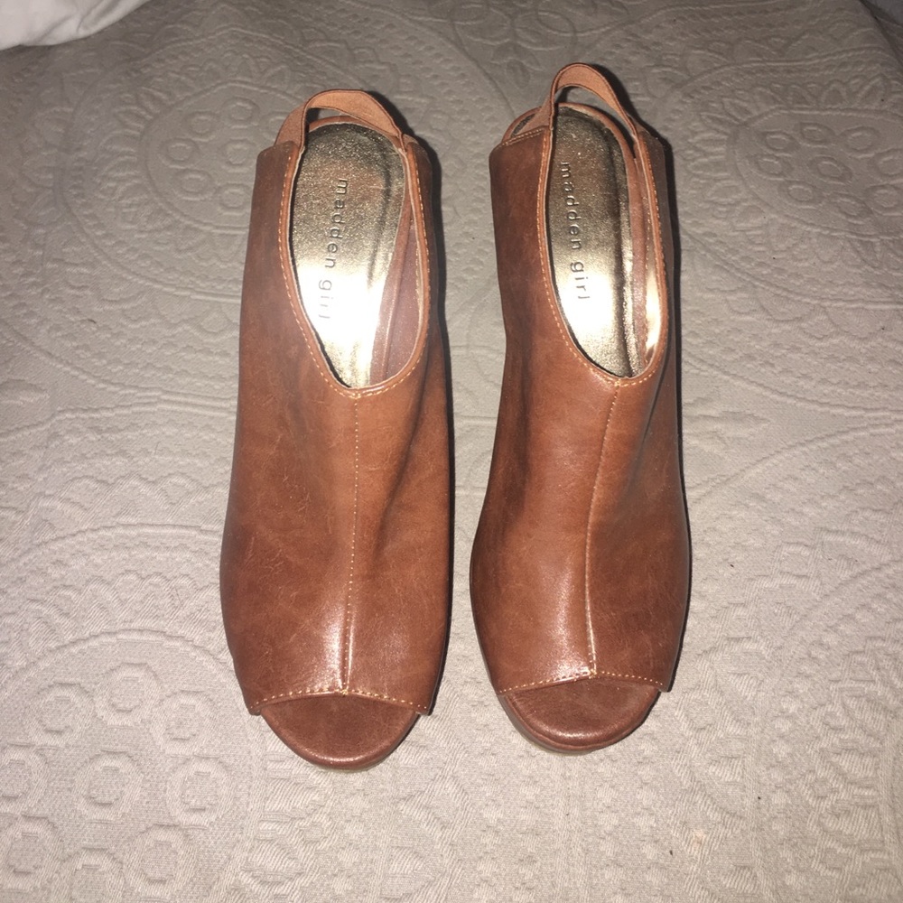Steve Madden platform wedges
